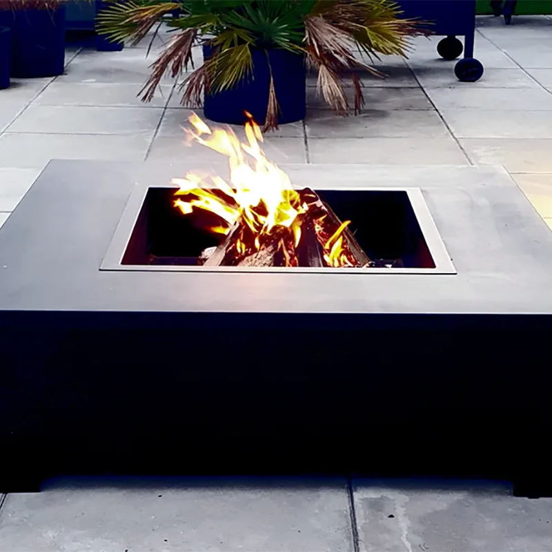 Weather-Tahan Gedhe Outdoor Gathering Fire Pit